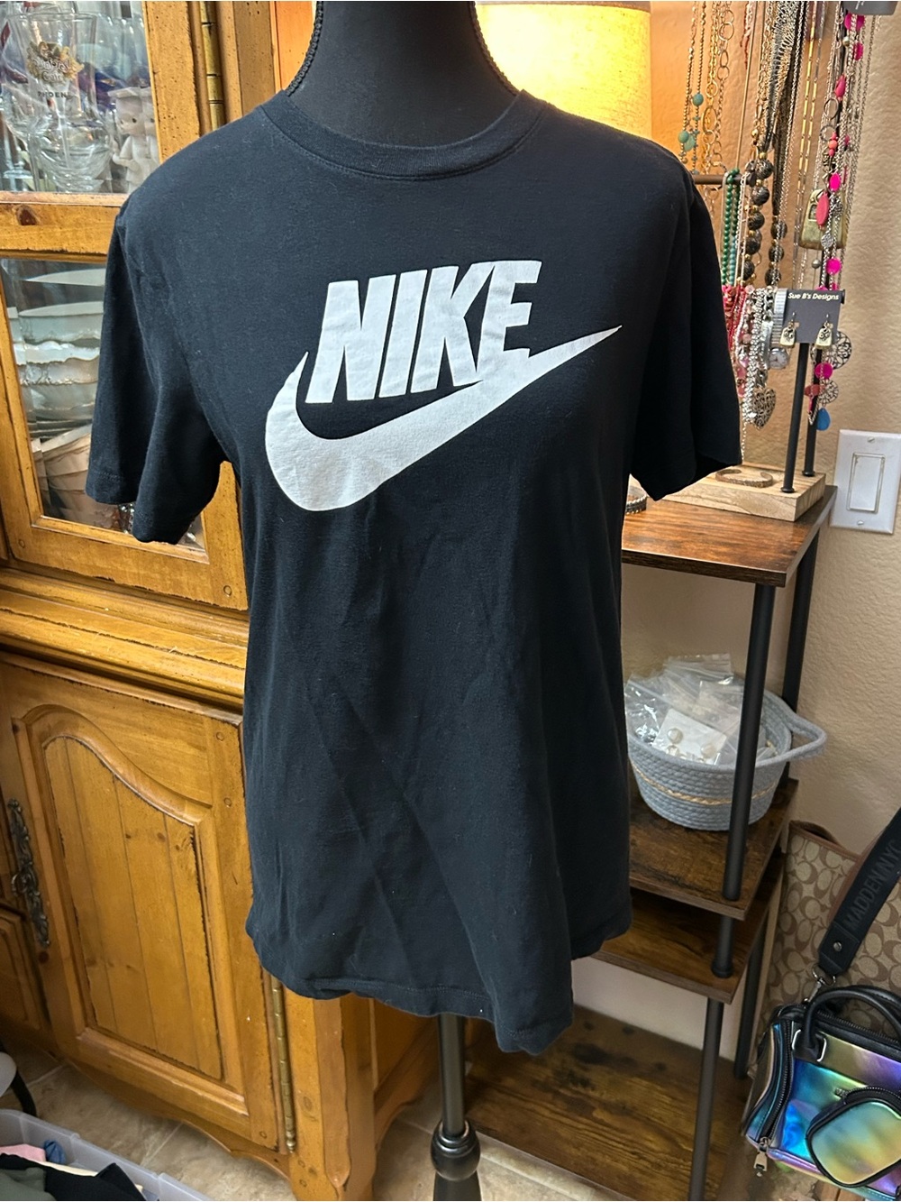 Nike Black Short Sleeve T-Shirt with White Swoosh Logo